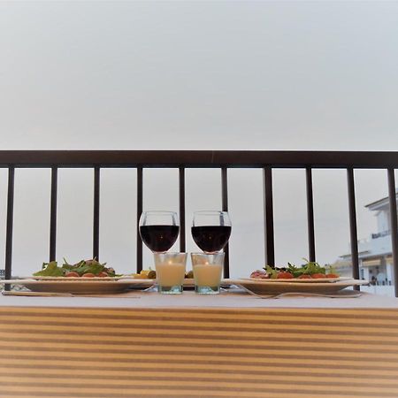 Coco Apt Renovated And With Seaview L' Escala Luaran gambar